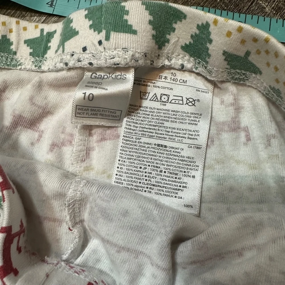 GapKids | Christmas Pajamas | Size 10